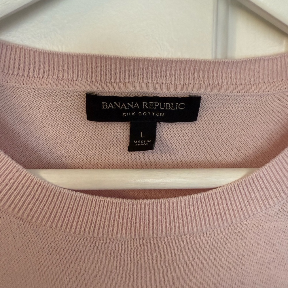 Banana Republic Light Pink Sweatshirt with Red Embroidery - Picture 3 of 3